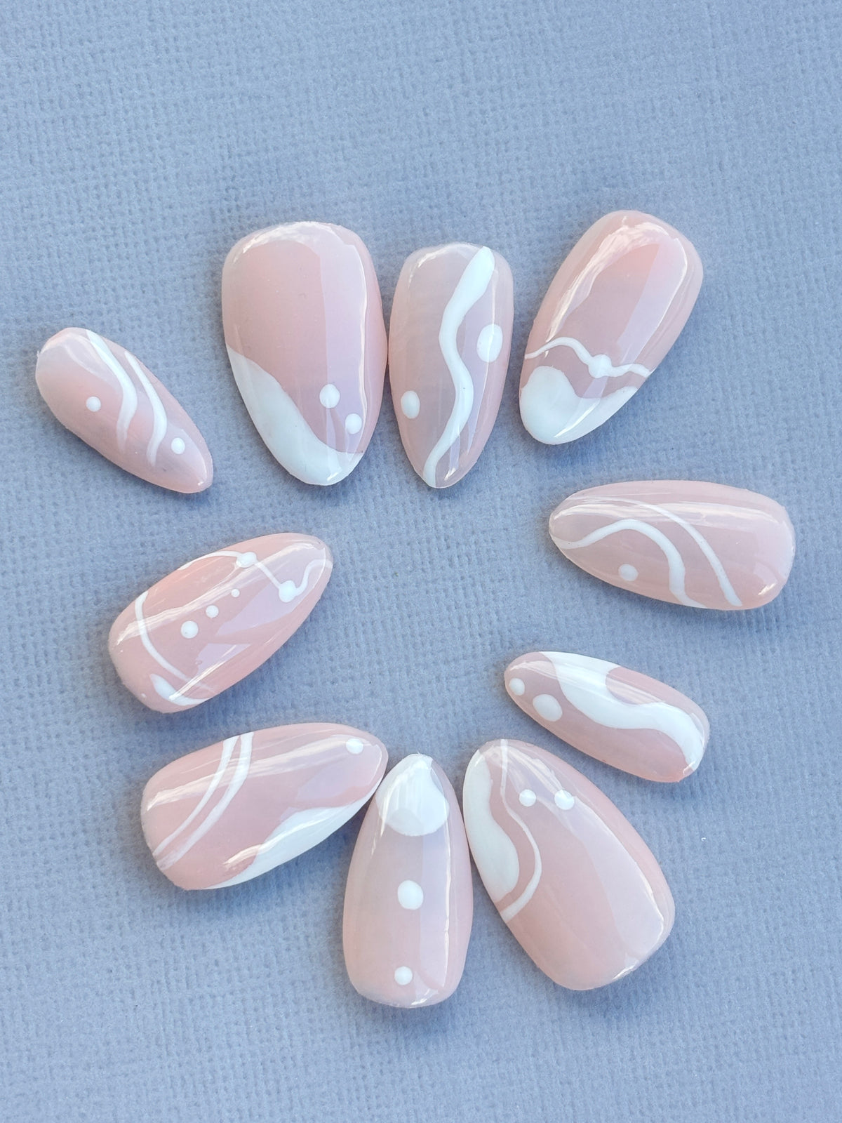 Tic Tac Toe | Handmade Press-On Nails